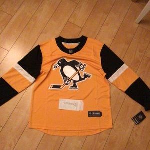 PITTSBURGH PENGUINS ALTERNATE GOLD FANATICS BREAKAWAY HOCKEY JERSEY NWT